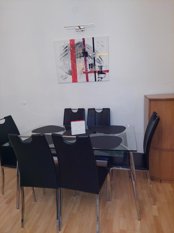 3-Rooms Apartment For Up To 4 Persons Near To Prater Viena Exterior foto